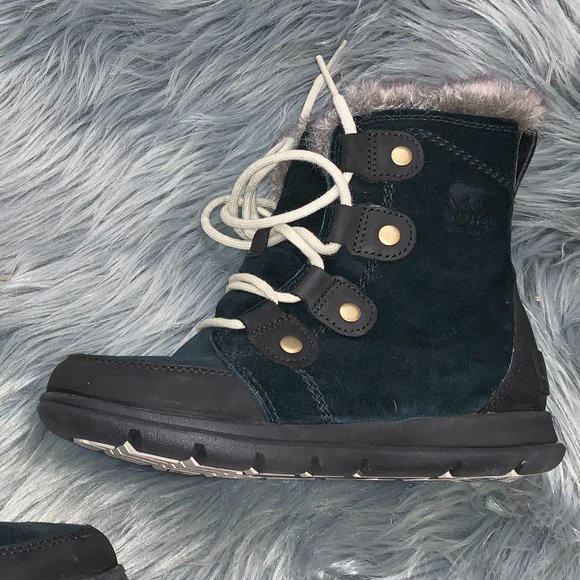 NWOT SOREL Explorer Joan Boot, Black Size 5 - Warm & Cozy! - Picture 13 of 15